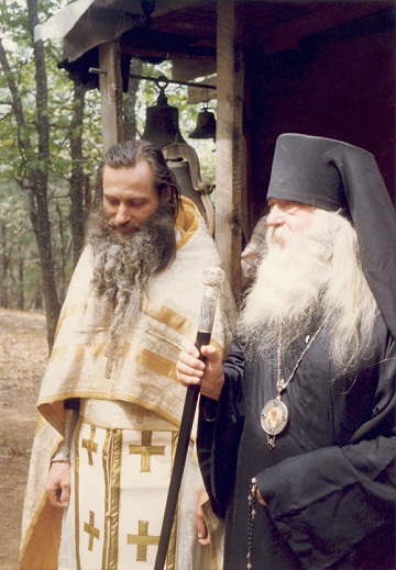 FrSeraphim-BishopNektary